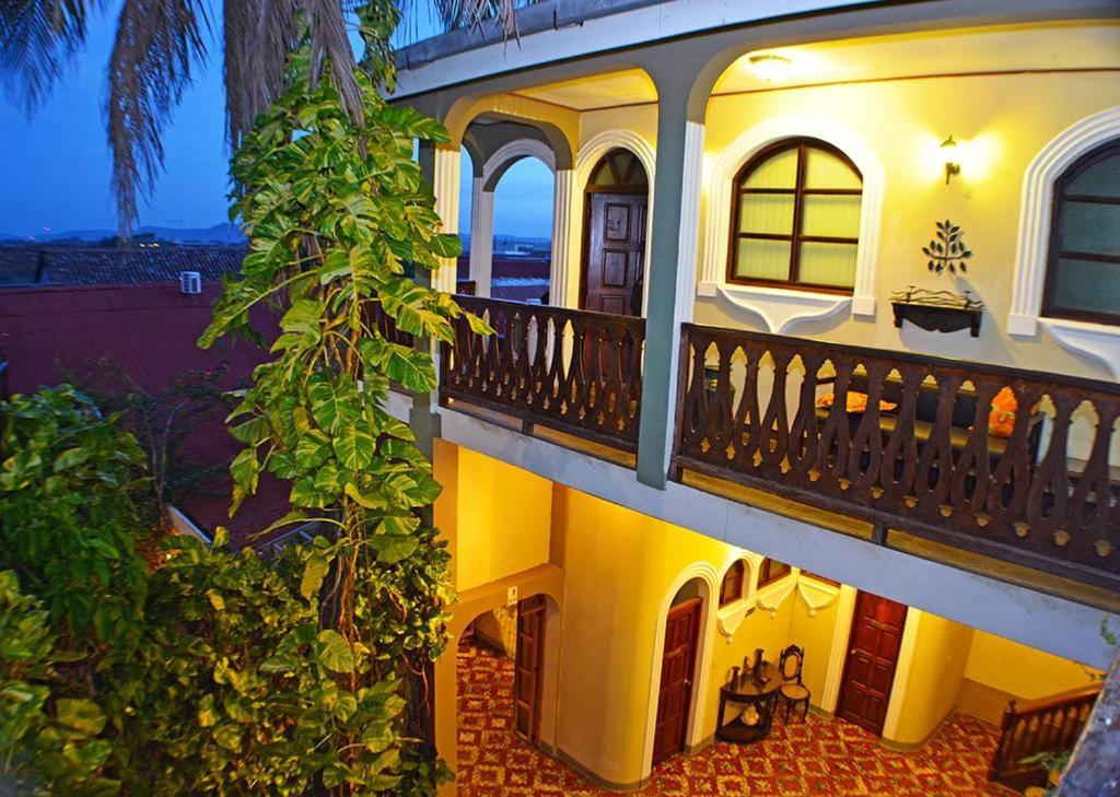 Hotel Los Balcones León Εξωτερικό φωτογραφία