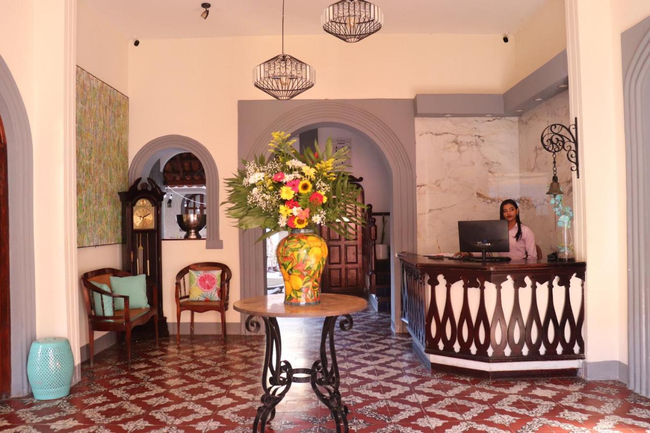 Hotel Los Balcones León Εξωτερικό φωτογραφία
